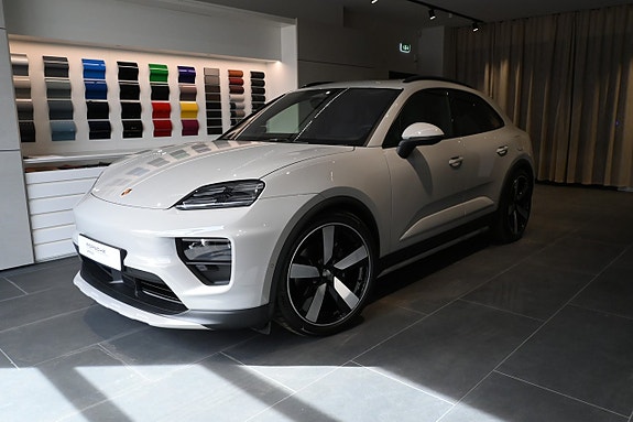 Porsche Macan 4