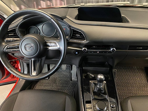 Mazda CX-30 29 of 30