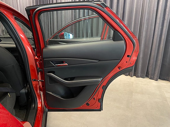 Mazda CX-30 27 of 30