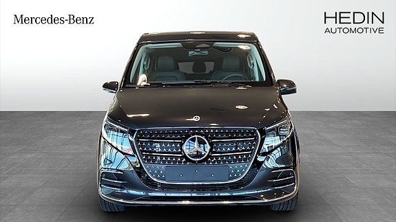Mercedes-Benz Marco Polo 2 of 5
