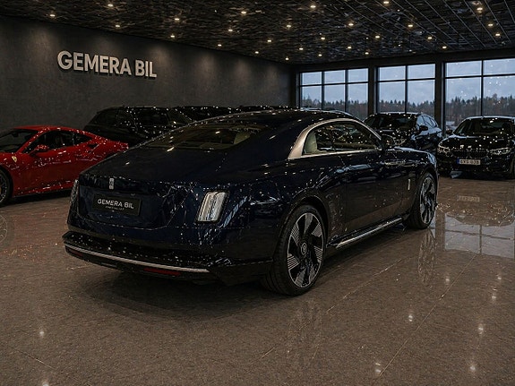 Rolls Royce Spectre 2 of 2