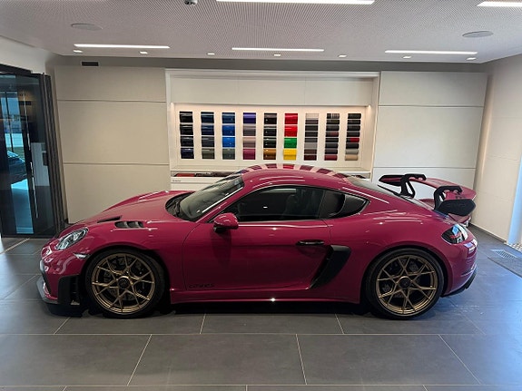 Porsche 718 5 of 5