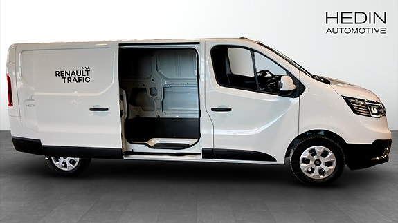 Renault Trafic 5 of 12