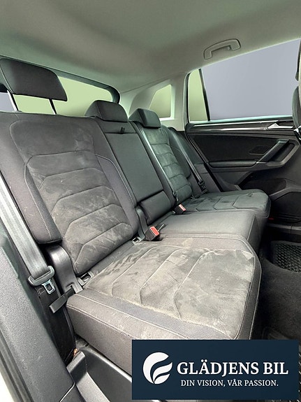 Volkswagen Tiguan 15 of 26