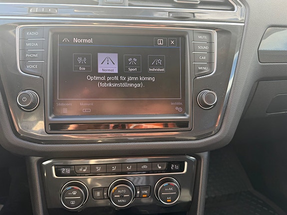 Volkswagen Tiguan 26 of 26
