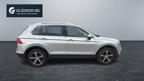 Volkswagen Tiguan 7 of 26