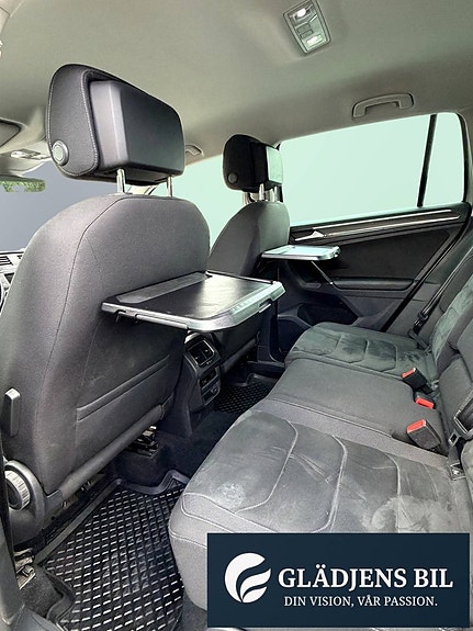 Volkswagen Tiguan 12 of 26