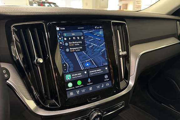 Volvo V60 13 of 16