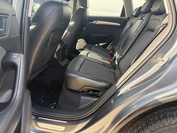 Audi Q5 12 of 14
