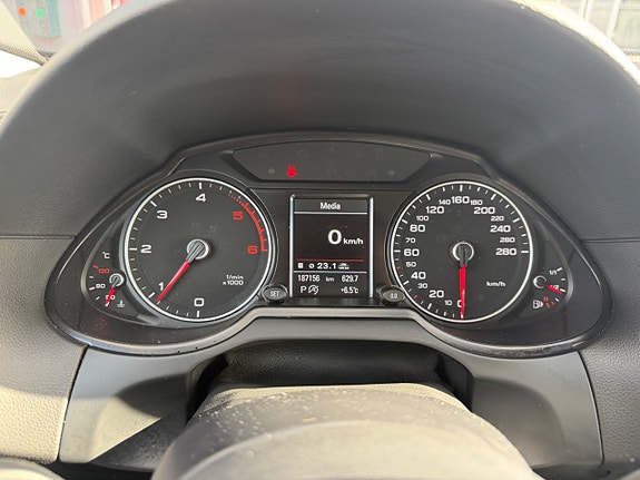 Audi Q5 10 of 14