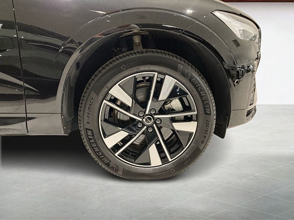 Volvo XC60 9 of 16
