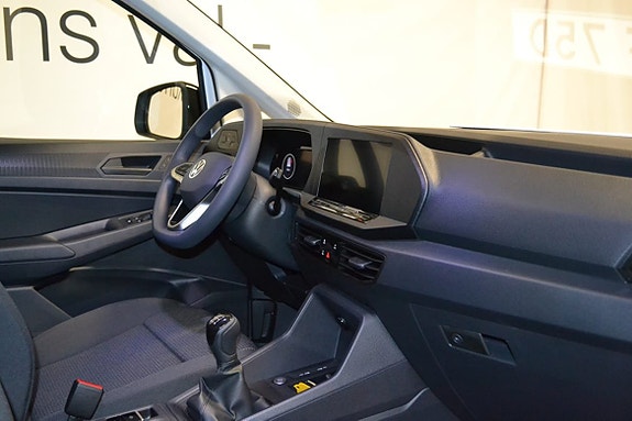 Volkswagen Caddy 6 of 8
