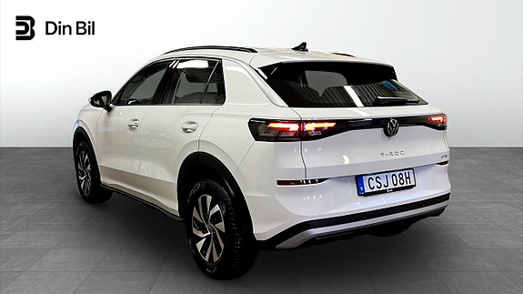 Volkswagen T-Roc 5 of 21
