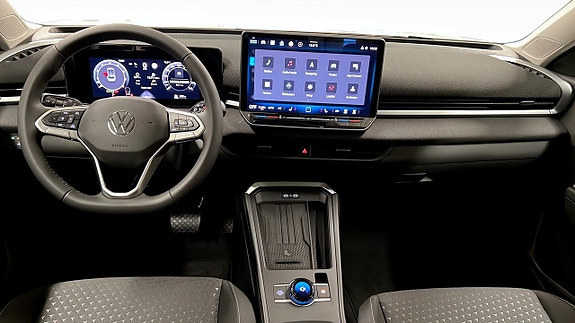 Volkswagen T-Roc 10 of 21