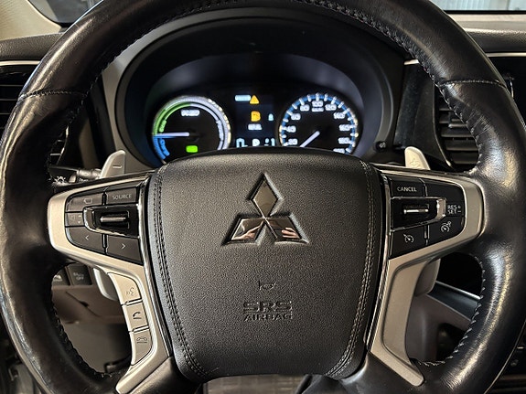Mitsubishi Outlander 9 of 26