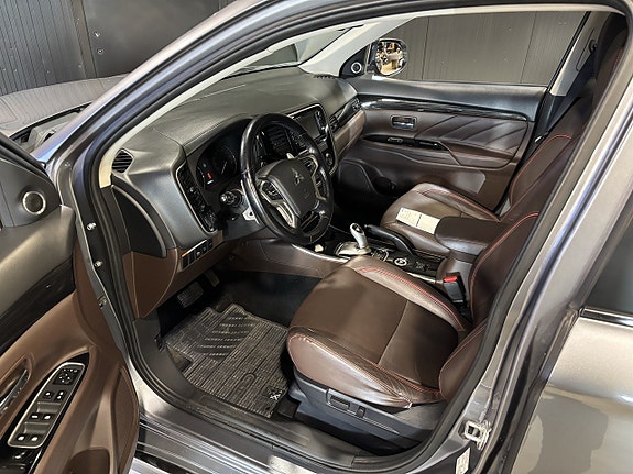 Mitsubishi Outlander 7 of 26