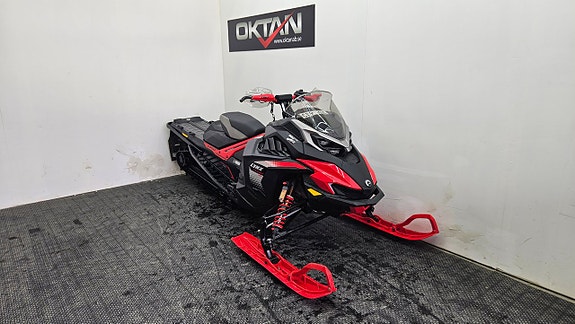 Lynx Xterrain RE 850 E-TEC