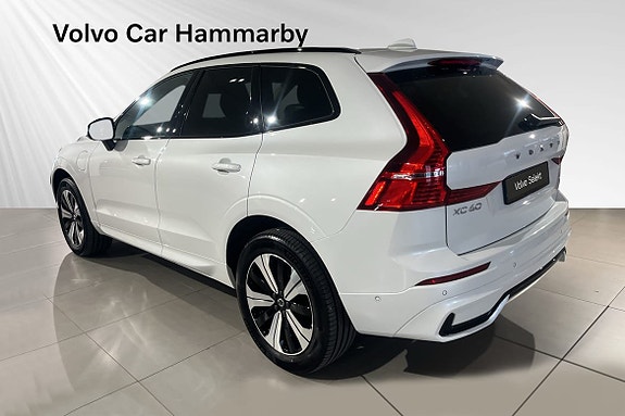 Volvo XC60 4 of 17