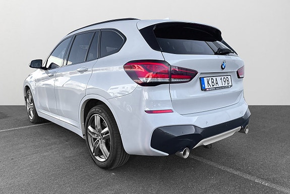 BMW X1 3 of 17