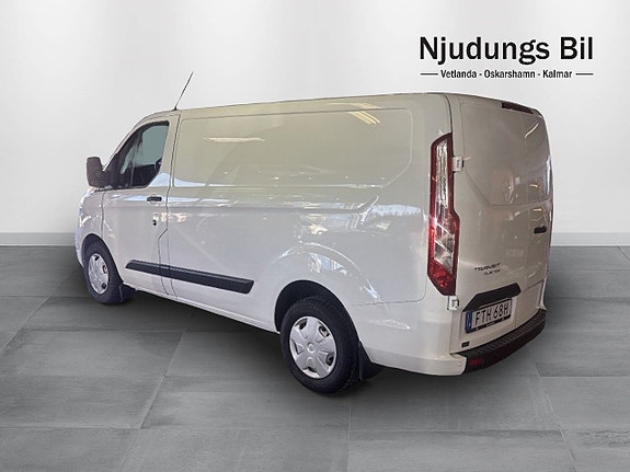 Ford Transit Custom 2 of 5