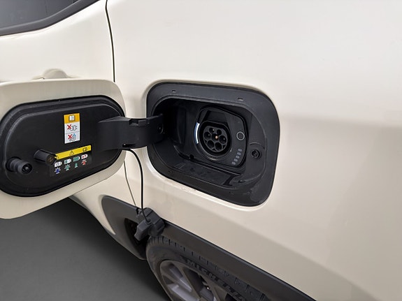 Jeep Compass 10 of 29