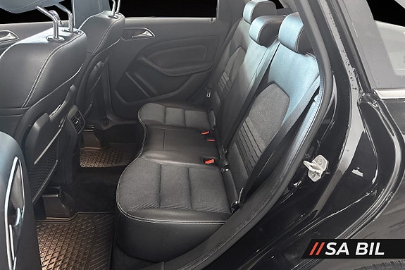 Mercedes-Benz B180 6 of 6