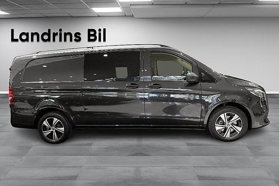 Mercedes-Benz Vito 119 4 of 5