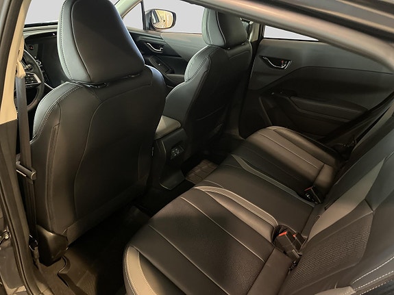 Subaru Crosstrek 11 of 14