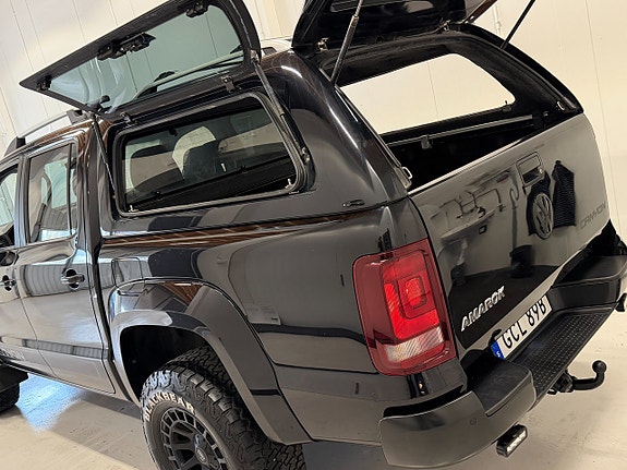 Volkswagen Amarok 11 of 25