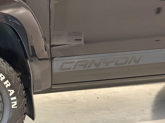 Volkswagen Amarok 9 of 25