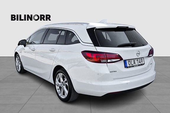 Opel Astra 2 of 5