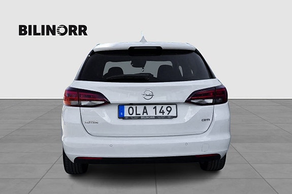 Opel Astra 4 of 5