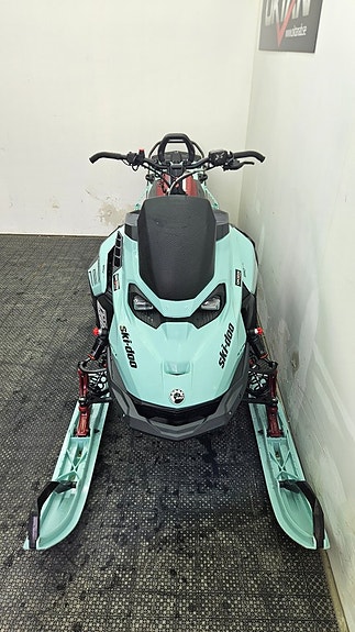 Ski-Doo Freeride 146 850 E-tec 4 of 6