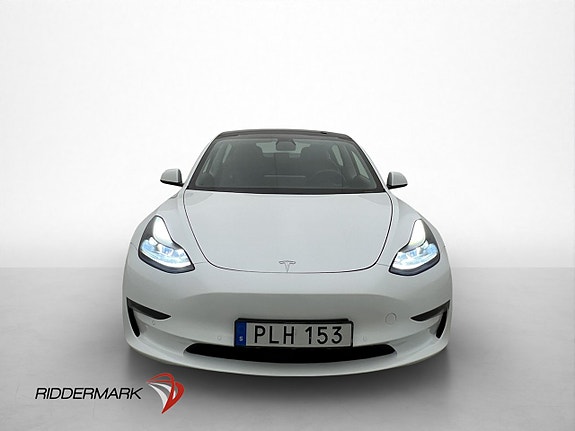 Tesla Model 3 3 of 5