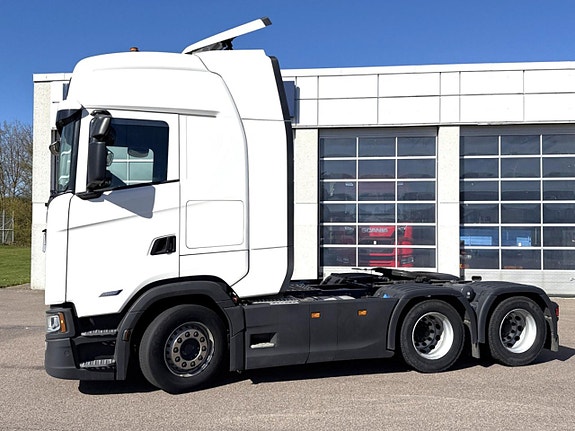 Scania S 460 A6x2NB Dragbil 2 of 9