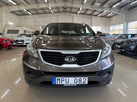 Kia Sportage 2 of 5