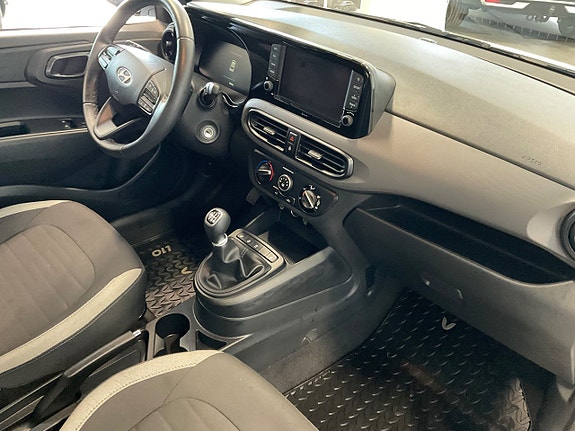 Hyundai i10 18 of 20