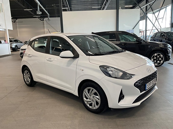 Hyundai i10 3 of 20