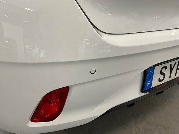 Hyundai i10 20 of 20