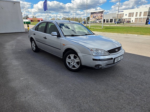 Ford Mondeo 3 of 5