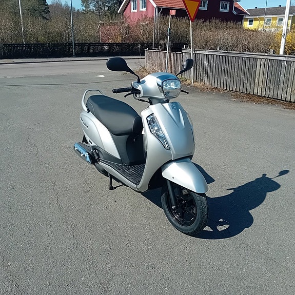 Suzuki ADRESS 125 // Sista exet ! 2 of 4