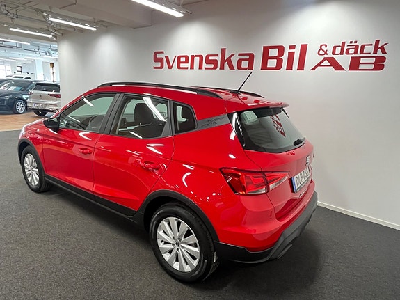 Seat Arona 11 of 23