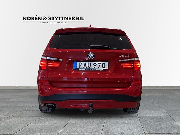 BMW X3 4 of 5