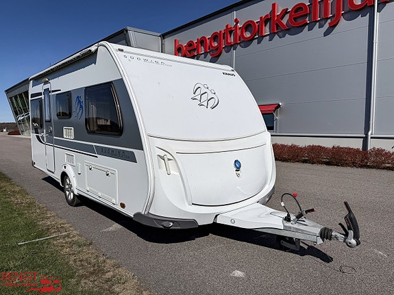 Knaus Südwind 460 EU | Långbäddar