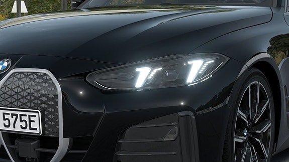 BMW i4 6 of 13