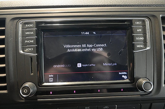 Volkswagen Transporter 17 of 19
