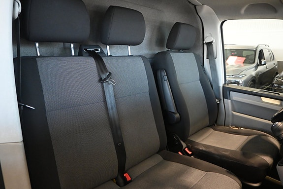 Volkswagen Transporter 10 of 19