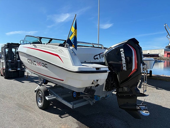 Sting 610 Dc | Evinrude G2 150 hk | 2017/120h | Båtvagn 2 of 9