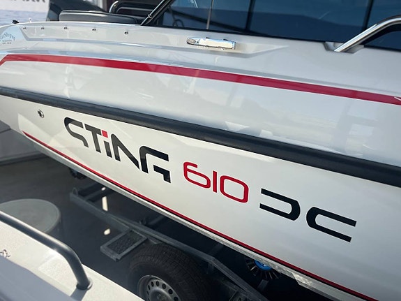 Sting 610 Dc | Evinrude G2 150 hk | 2017/120h | Båtvagn 2 of 10