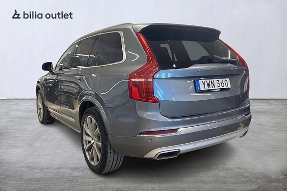 Volvo XC90 6 of 26
